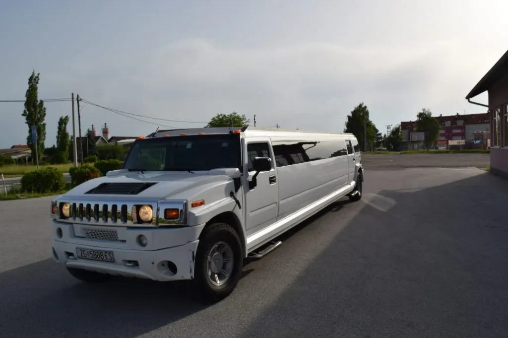 Hummer limousine