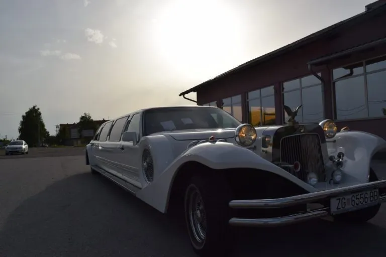 Limousine